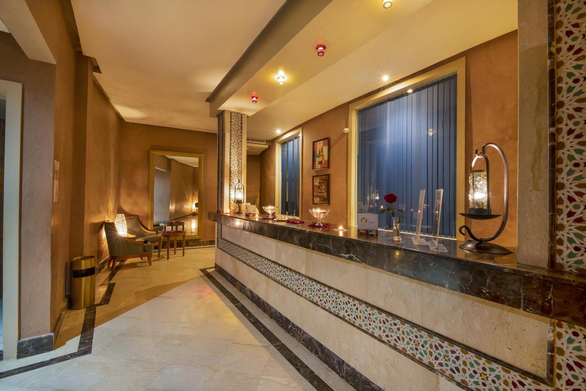 Grand Mogador Sea View & Spa Tangeri Esterno foto The lobby of the hotel