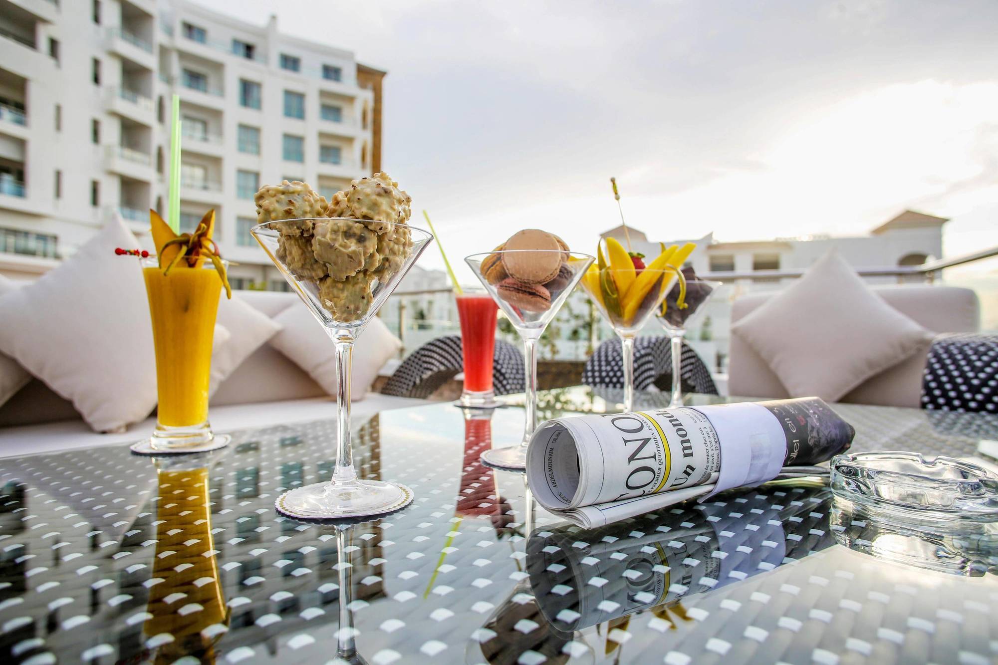 Grand Mogador Sea View & Spa Tangeri Esterno foto A bottle of ONO
