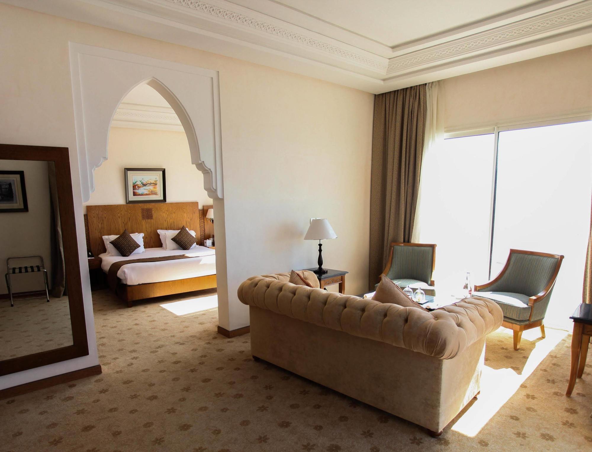 Grand Mogador Sea View & Spa Tangeri Esterno foto Suite at the hotel