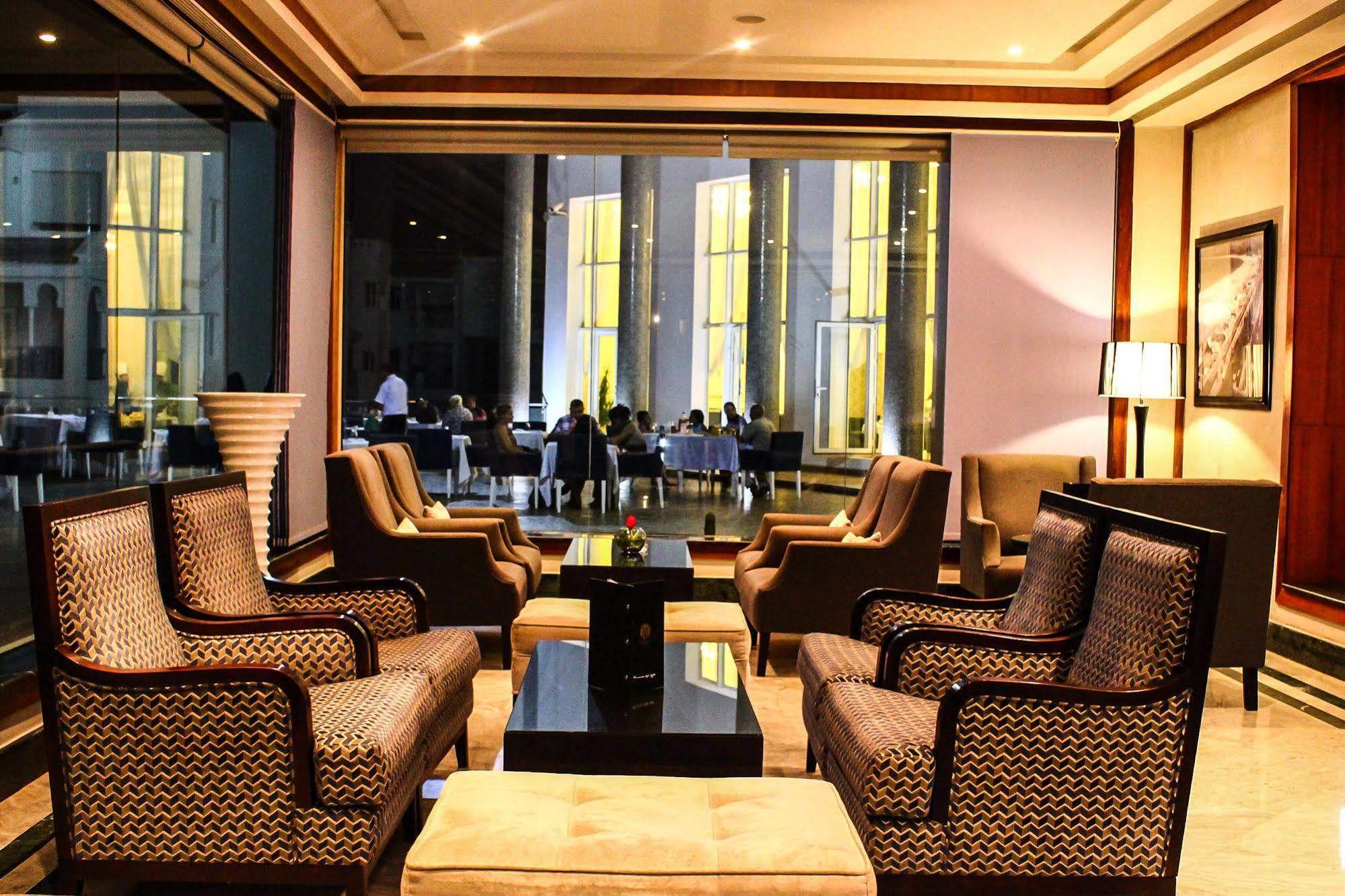 Grand Mogador Sea View & Spa Tangeri Esterno foto The lobby